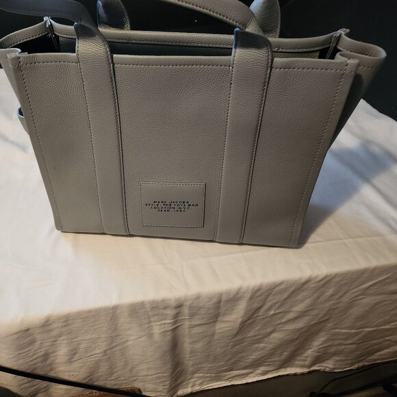 Marc Jacobs  Large Tote Bag - Picture 3 of 4